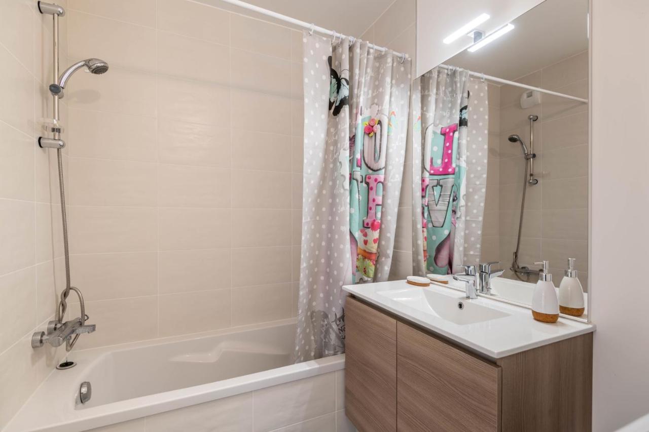 Vire Moulin Furnished Flat Leilighet Annecy Eksteriør bilde